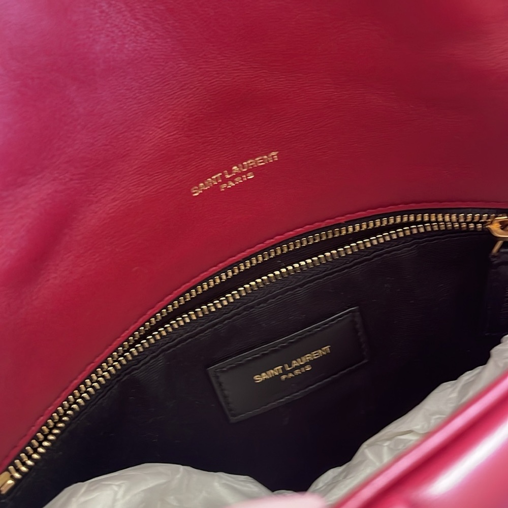 New! Yves Saint Laurent LouLou Small YSL Puffer Chain Shoulder Bag in Opyum Red - Picture 7 of 8